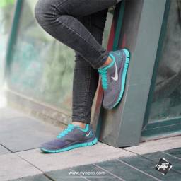 کفش اسپرت زنانه نایک مدل فری ران 4.0 رنگ سبز